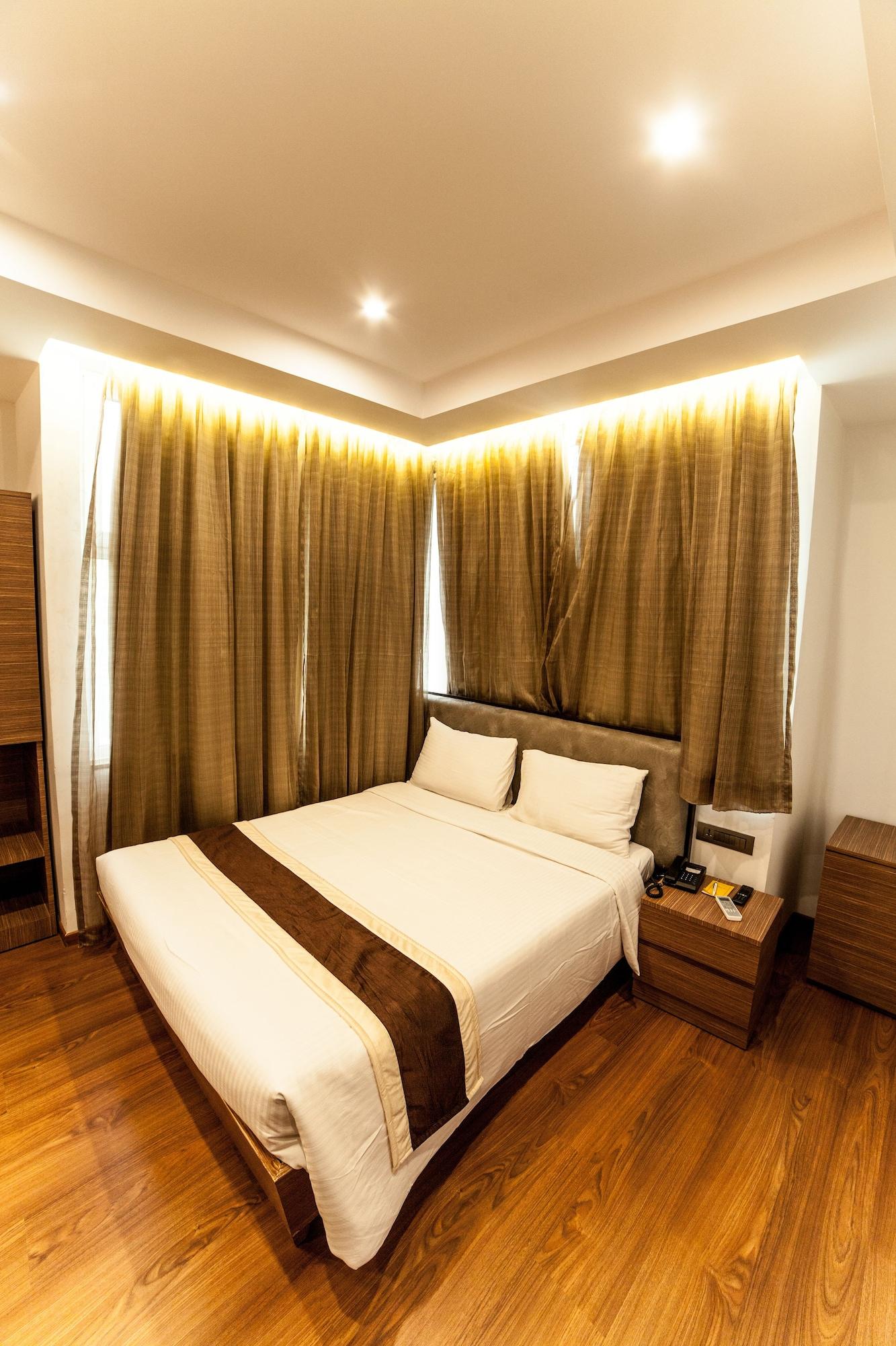 Brownstar Boutique Hotel Chennai Exteriör bild