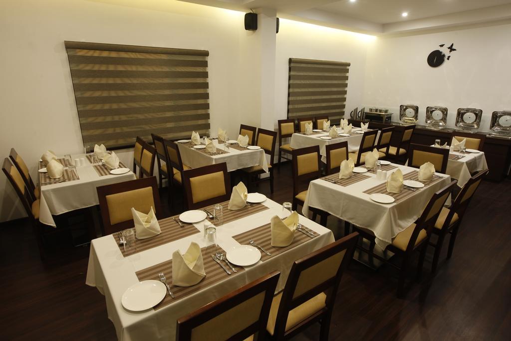 Brownstar Boutique Hotel Chennai Exteriör bild